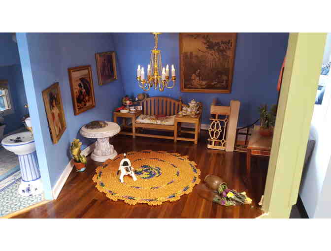 Beautiful Handcrafted French Inspired Dollhouse - Fully Furnished and Lighted - Photo 10