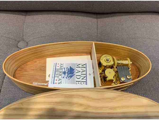 Handcrafted Shaker Music Box by Mark Jacobs