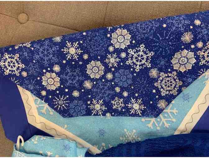 Embroidered Christmas Table Runner and Oven Towel Set 'Let it Snow'