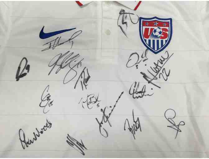 US Men's National Soccer Team Signed Jersey