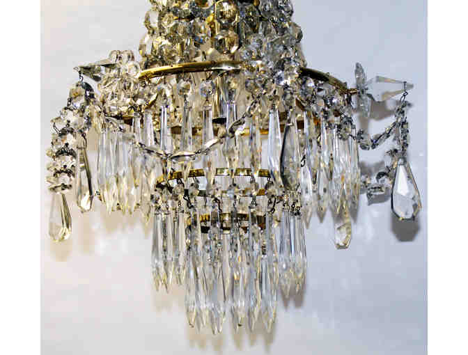 Illuminate Your Home Like the Palace Theatre With 'The Judy Chandelier'