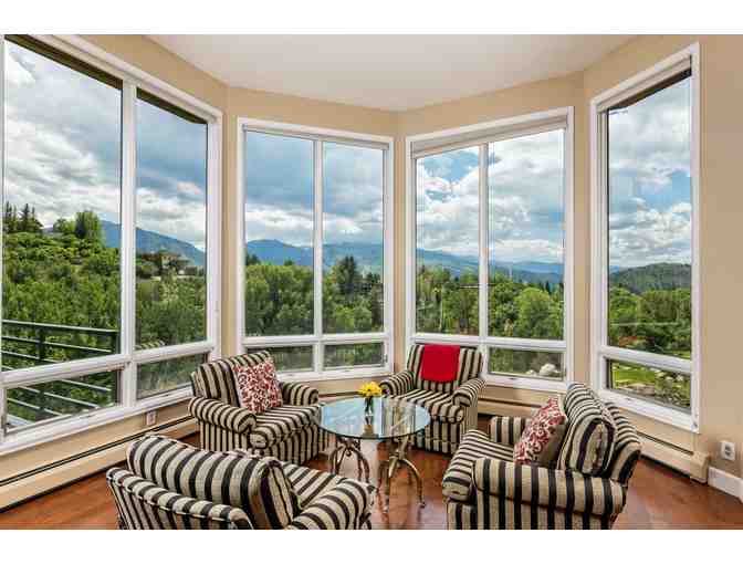 Week stay in beautiful luxury Aspen home