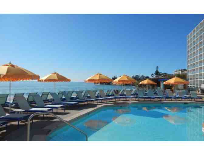 1 Weeknight Stay With Ocean View Room at Dream Inn Santa Cruz