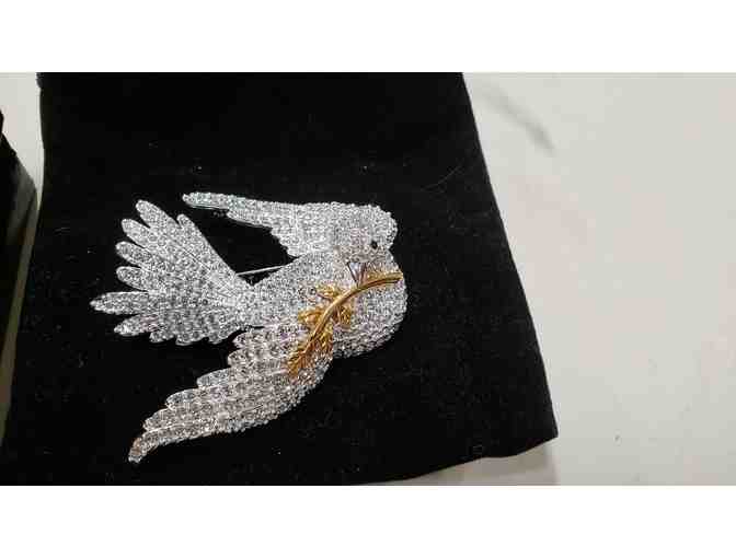 Joan Rivers Classics Collection Crystal Silvertoned Dove Brooch
