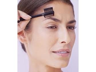 Deja Groove Brow Make-Over