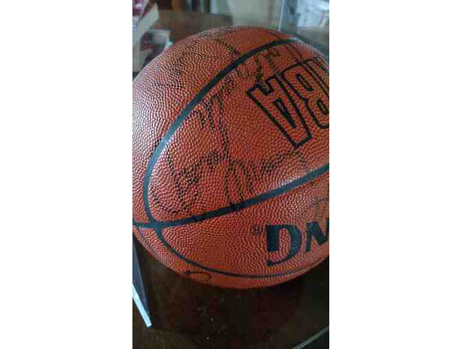1991-92 Portland Trailblazers Autographed Basketball - Photo 2