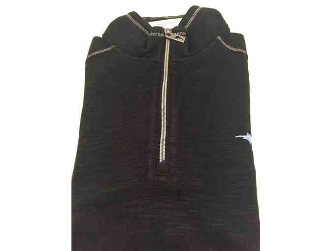 Tommy Bahama 1/2 zip black sweatshirt, men's medium - Photo 1
