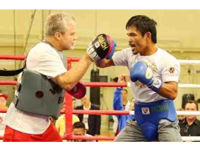 1 Hour One-On-One Boxing Training Session with Freddie Roach