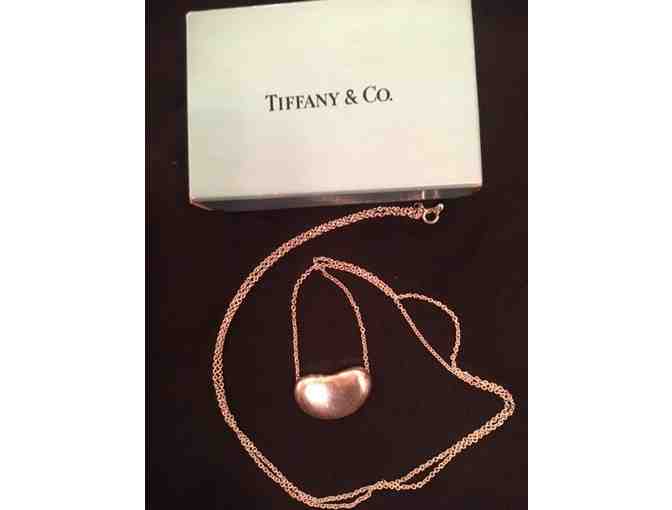 Tiffany / Elsa Peretti Sterling Silver 'bean' with Original box
