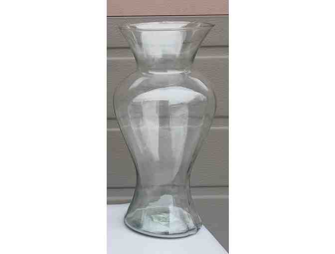 Set of 2 Priest International Large Munroe Glass Vase