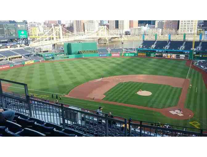 Raise the Jolly Roger!