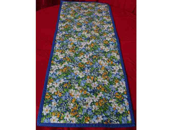 Top it with a runner!