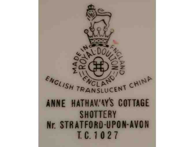 Anne Hathaway's Cottage Plate