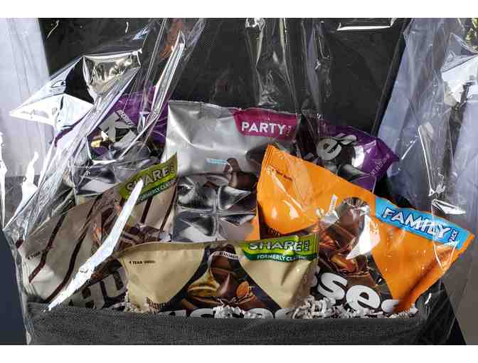 'Hugs' and 'Kisses' from Hershey, PA