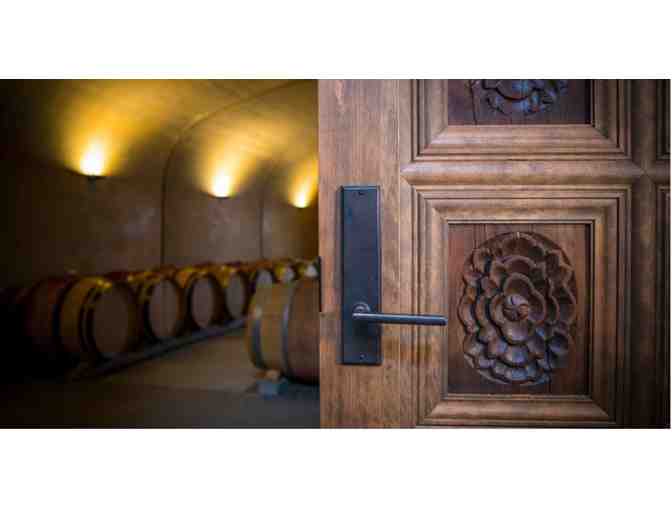 Oregon Wine Country Behind the Scenes Winery Tour and Tastings