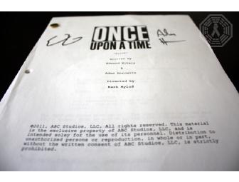 Authentic Autographed ONCE UPON A TIME Script: 'Pilot' (signed by A Horowitz & E Kitsis)