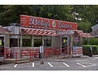 Dining Around Falmouth