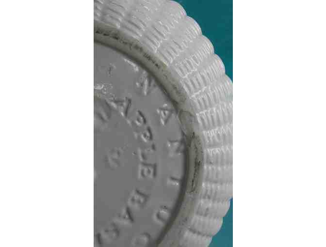 George Davis White Ceramic Nantucket Apple Basket