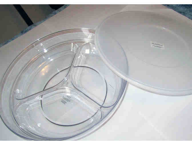 COVERED ACRYLIC SERVING BOWL. FV-31.