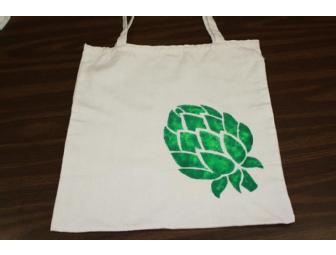 Painted Canvas Tote Bags Carrots and Artichoke by Jois/Ducharme students