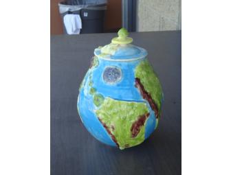 The Earth Pot - Sr. William's Class