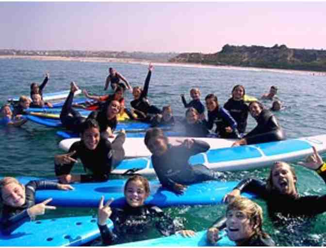 Eli Howard Surf School - Group Surf Lesson for 1 + Hat