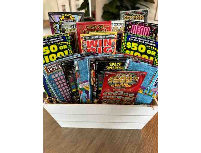 Feelin' Lucky Basket (scratchers) from Sra. Palacios Class