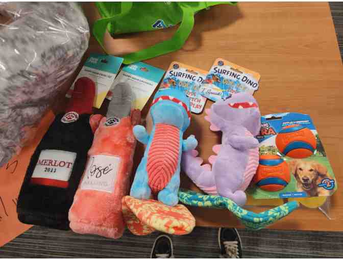 Tail Waggin Tote by Ms. Rogers Class