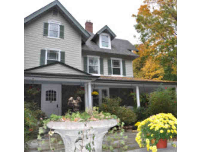 5-Piece Luggage & Wayne B&B Gift Certificate