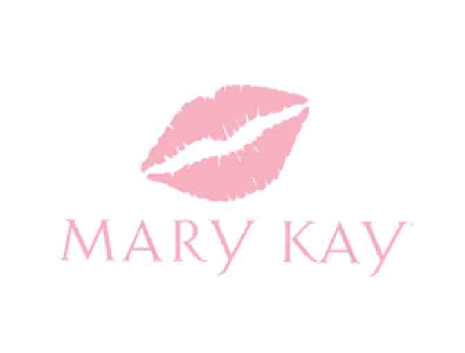 Mary Kay - Fun In The Sun gift Basket
