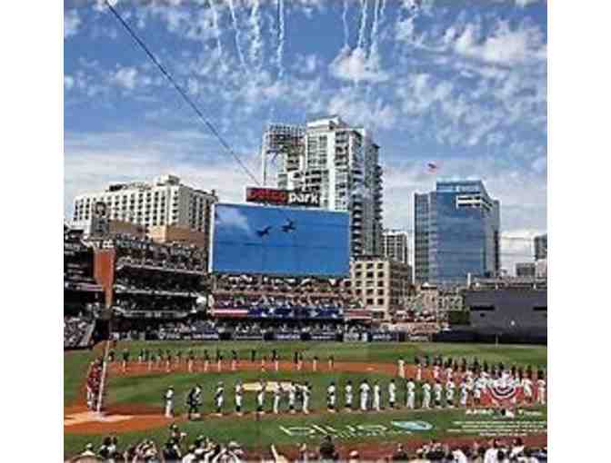 San Diego Padres Front Row Tickets! - Photo 5