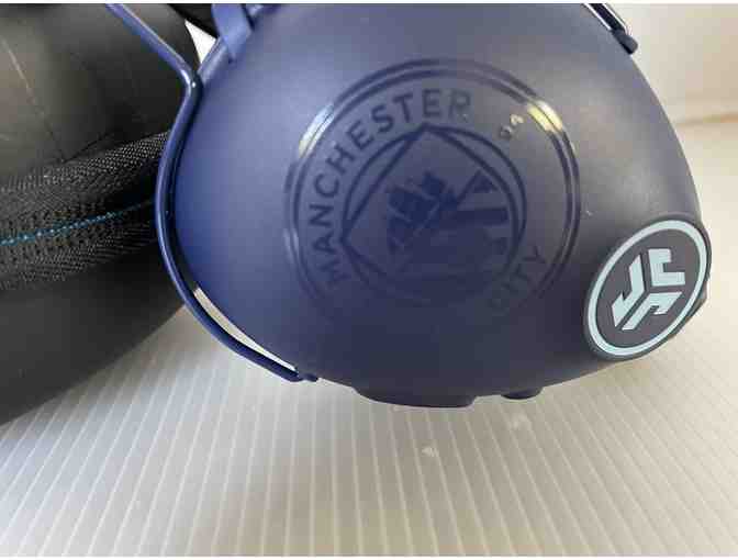 JLAB Headphones made exclusively for Manchester City FC! - Photo 1