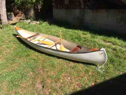 15' Fiberglass Canoe!