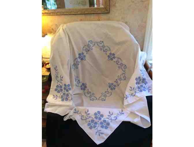 Charming Cross Stitch Tablecloth