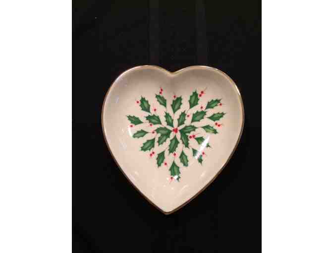 Lenox Holiday Archive  -  Heart Candy Dish