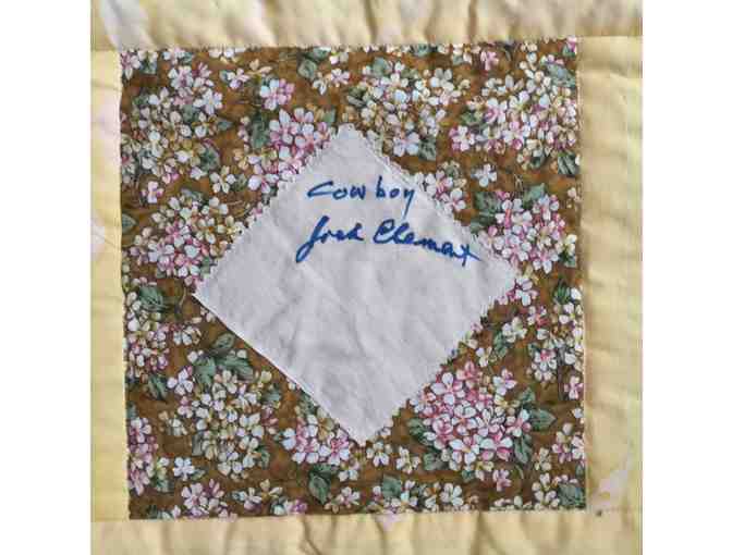 Nashville Quilt signed by 12 Country Music Stars including the late George Jones