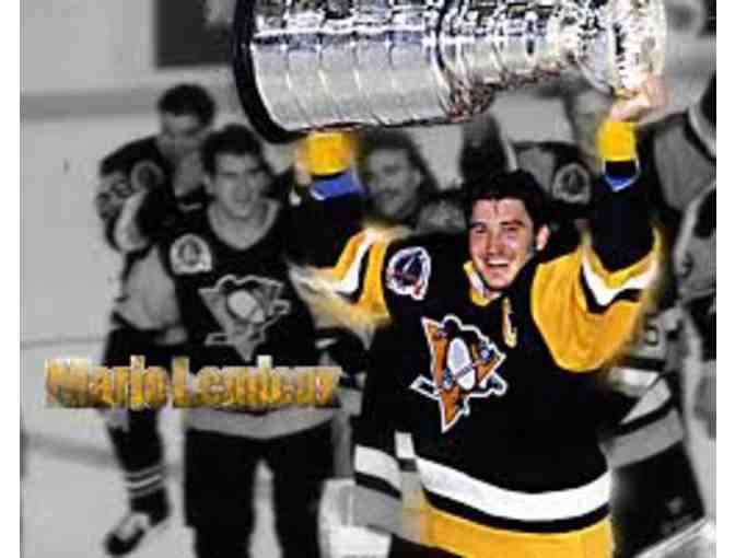 Mario Lemieux Autographed Pittsburgh Penguin Hockey Puck