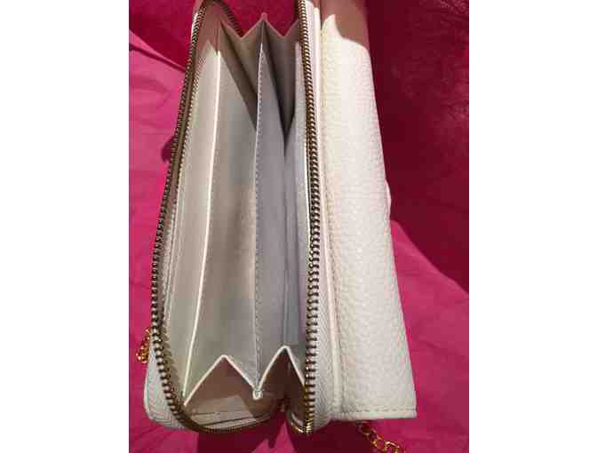 White Clutch/Wallet