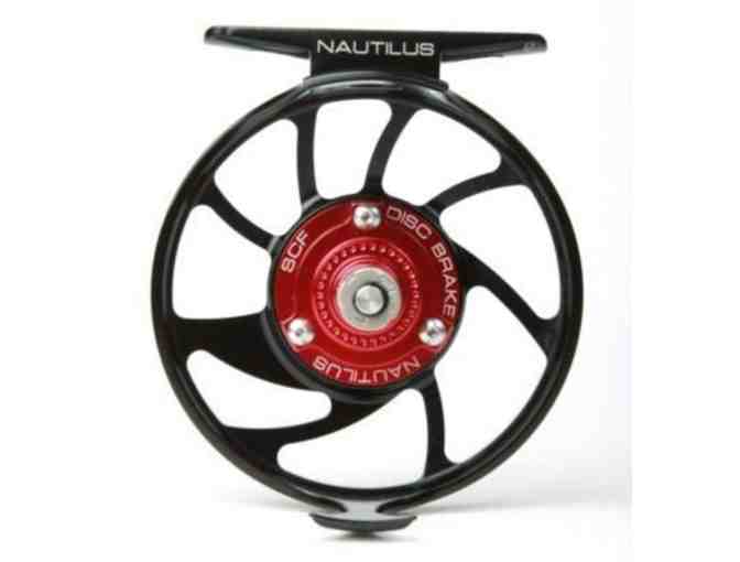 Nautilus Featherweight 5 Reel (black) with Case  - Gently Used
