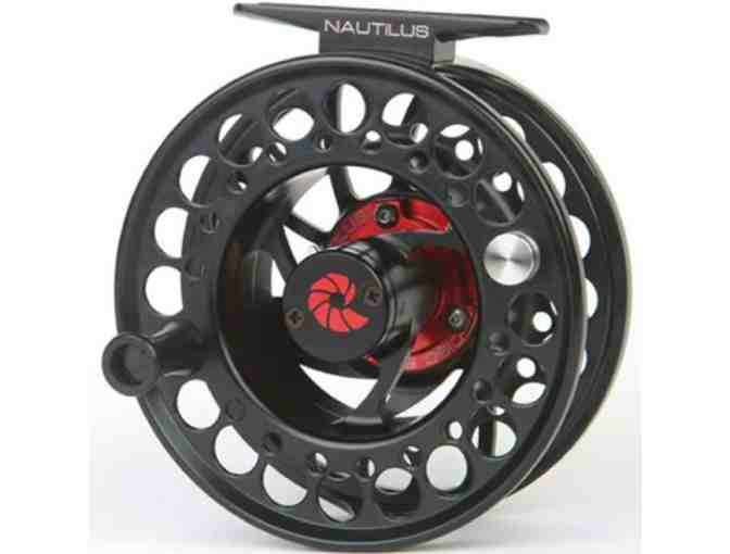 Nautilus Featherweight 5 Reel (black) with Case  - Gently Used
