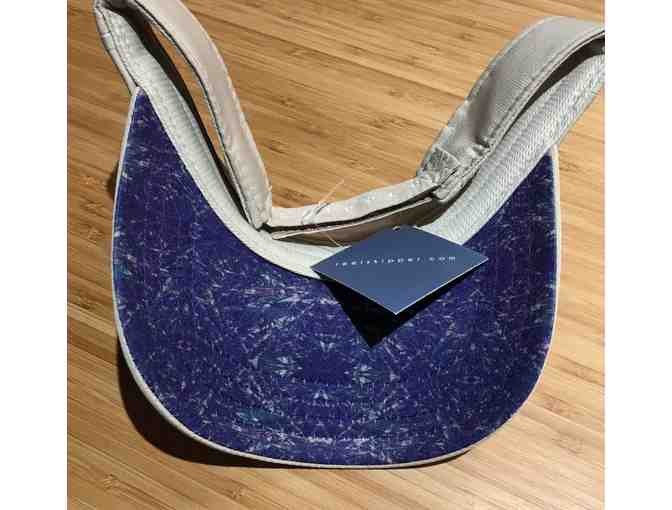 Reel Skipper Size Small Tee and Visor