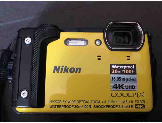 Nikon COOLPIX Waterproof Camera - COFH