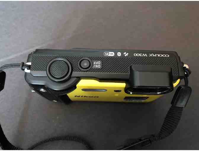 Nikon COOLPIX Waterproof Camera - COFH