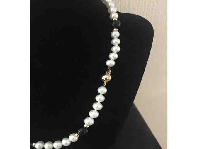 White Freshwater Pearl Necklace with Onyx Stones