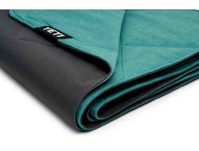 YETI Lowlands Blanket - Correction Blanket Color is River Green!
