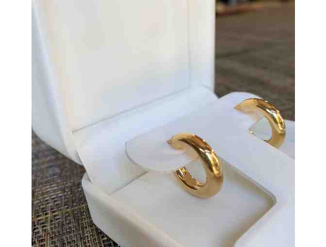 18K Yellow Gold Tubular Hoop Earrings by Designer, Unoaerre