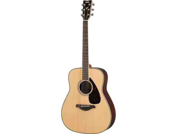 Yamaha FG830 Acoustic Guitar with Fender Gig Bag