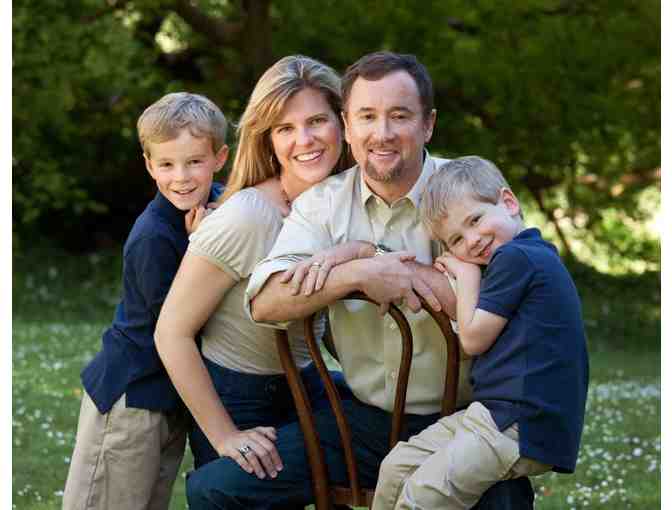 Mary Small Gift Certificate for a Family Portrait Session (1 of 2)