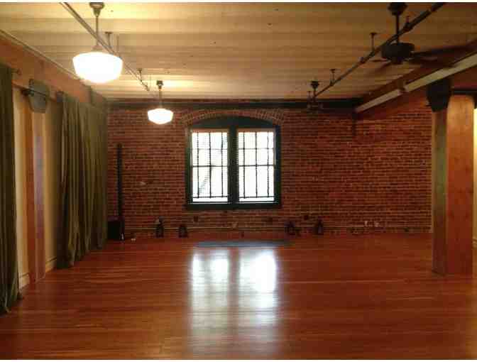 1 month UNLIMITED YOGA at Yo Yo Yogi Yoga Studio!