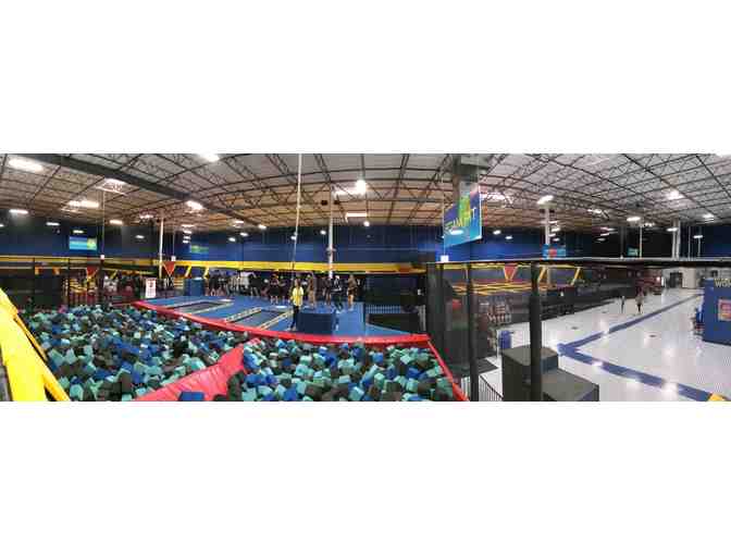 4 Jump Passes to Sky High Sports